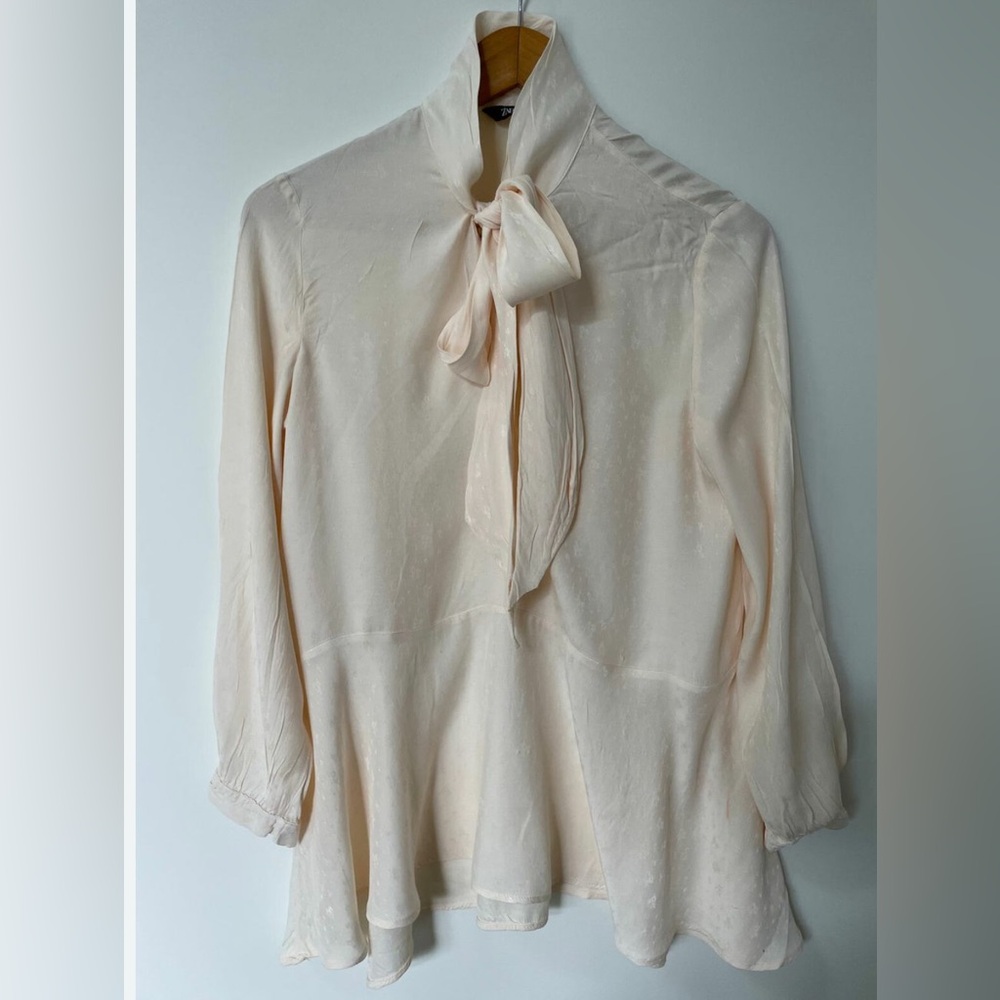 Zara Cream Women's Top